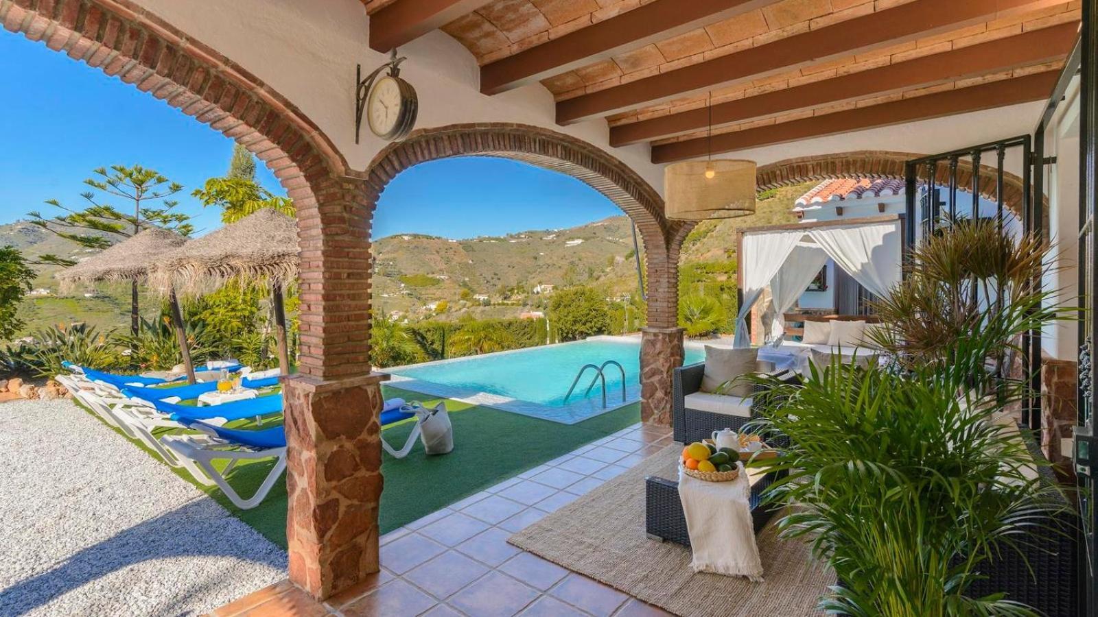 Villa Las Palmeras De Torrox By Ruralidays Eksteriør bilde