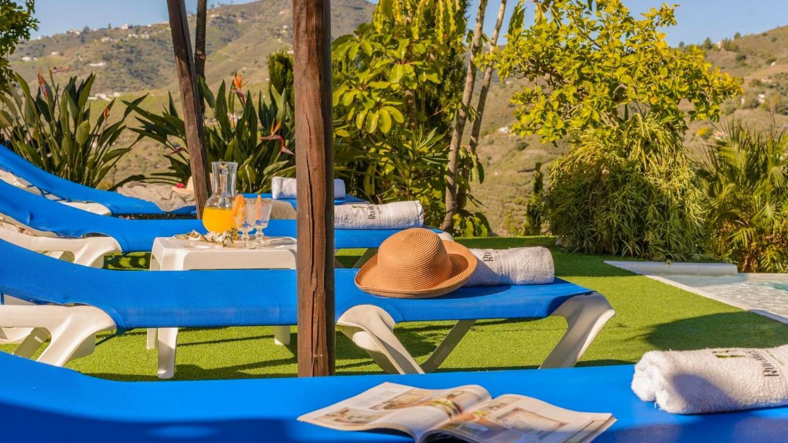 Villa Las Palmeras De Torrox By Ruralidays Eksteriør bilde